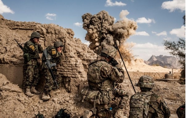 تصویر از فساد گسترده، جنگ افغانستان را تقویت می‌کند/موثریت کمک های جهانی زیر تاثیر قرار گرفته است