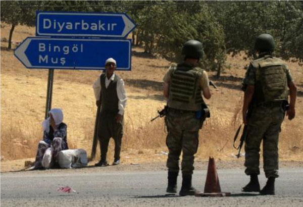 تصویر از اعلام حکومت نظامی در شهر دیاربکر ترکیه