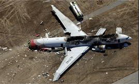 تصویر از یک هواپیمای مسافربری در روسیه سقوط کرد
