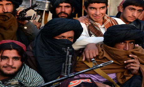 تصویر از طالبان آماده باشند/ هیچ کس حق شرکت در مذاکرات صلح را ندارد