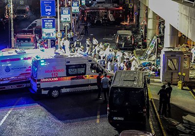 تصویر از در حملات انتحاری در استانبول ۳۶ تن جان باختند