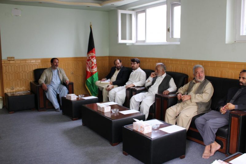 تصویر از اولین جلسه شورای رهبری حزب “حرکت اسلامی مردم افغانستان” در دفتر جدید این حزب برگزار شد