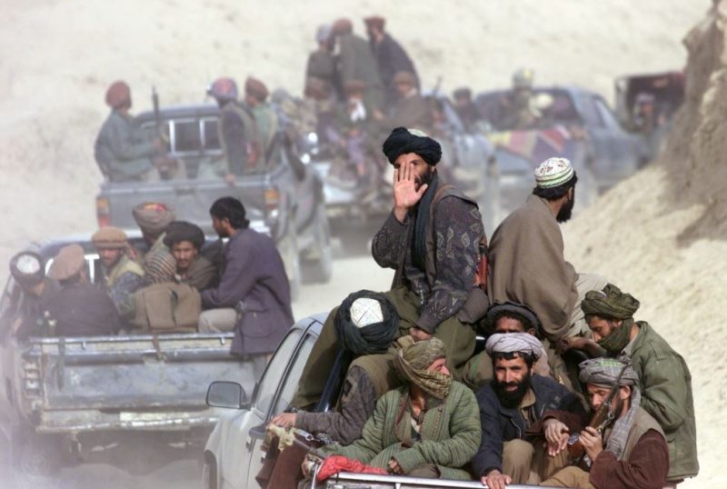 تصویر از پیوستن فرمانده سابق پولیس بدخشان به طالبان