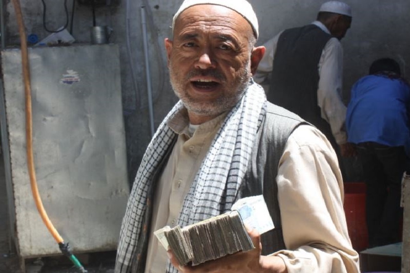 تصویر از ارزش پول افغانی در مقابل ارزهای خارجی شنبه ۲۳ ثور سال ۱۳۹۶
