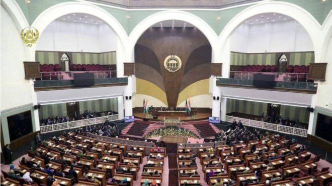 تصویر از پارلمان قانون مبارزه با فساد اداری را تصویب نمی کند
