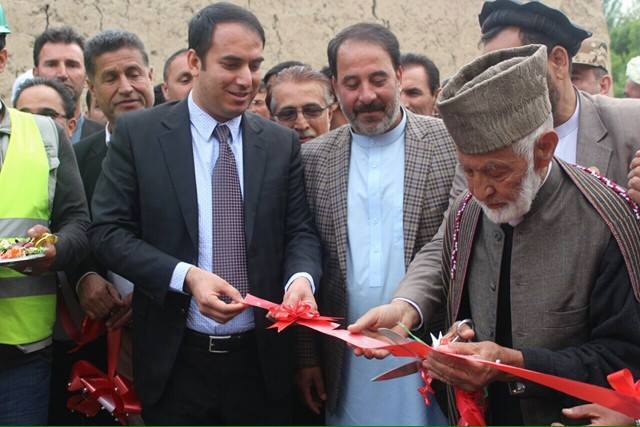 تصویر از مراسم افتتاح سرک قلعه فتوح شهر کابل