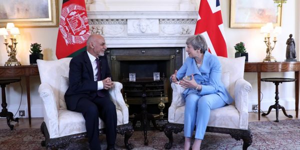 تصویر از رئیس جمهور با نخست وزیر بریتانیا دیدار کرد