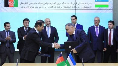 تصویر از افغانستان و اوزبیکستان موافقت نامه ۱۰ ساله برق را امضا کرد