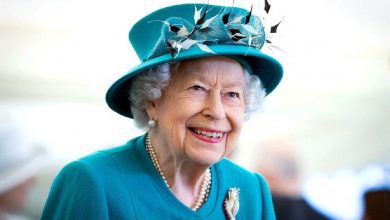 تصویر از ملکه انگلستان درگذشت