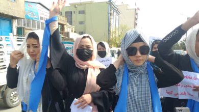 تصویر از گزارشگر حقوق بشر سازمان ملل: طالبان باید فورا زنان معترض بازداشت شده را آزاد کنند